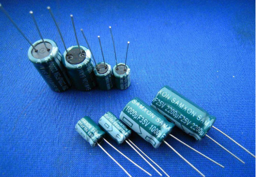 [NIPPON CHEMI-CON]鋁電解電容和鉭電容的區(qū)別在哪里？